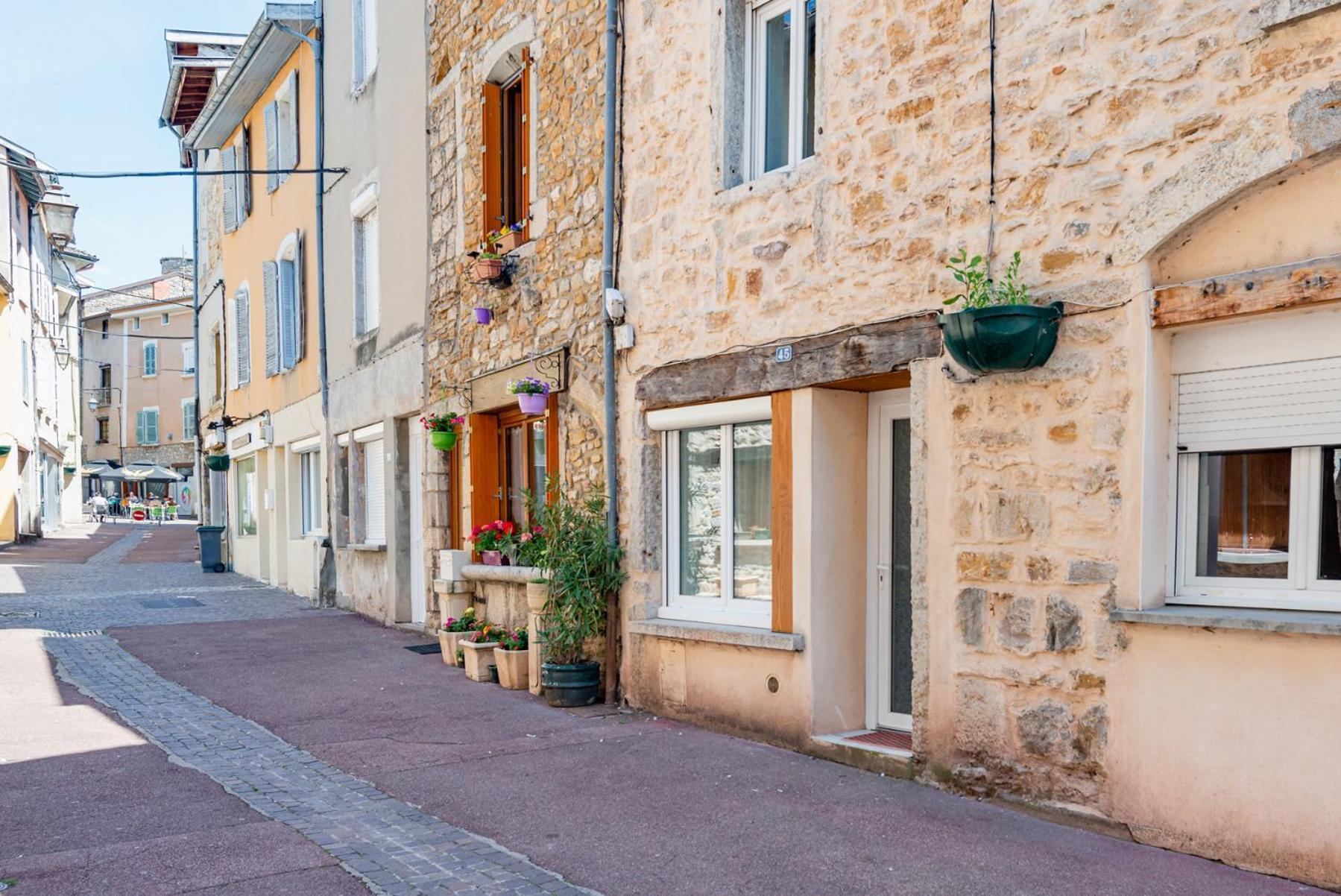 Le Triplex, 2 Chambres, 2 Salles De Bain Lagnieu Экстерьер фото